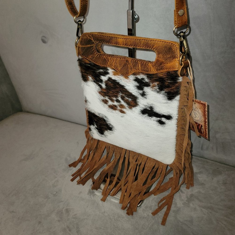 2023 2023 Cowhide Fringe Shoulder Bag